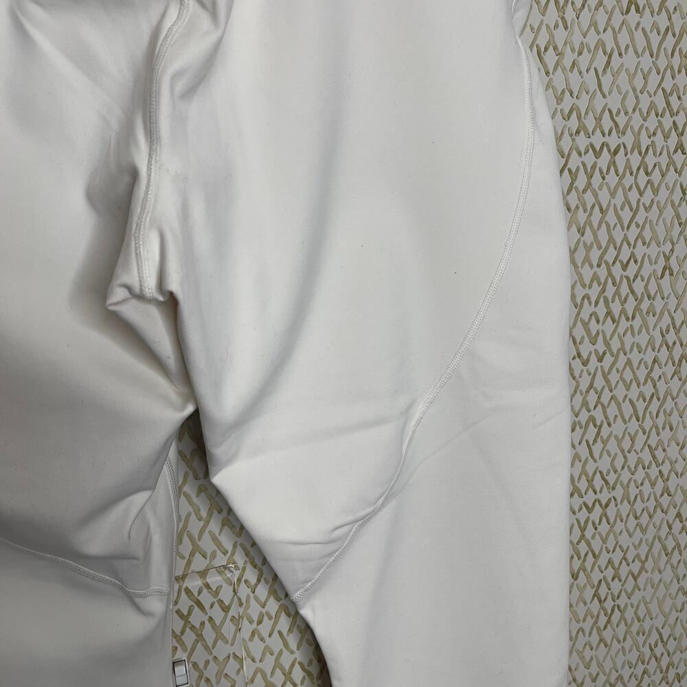 Fabletics Power Hold Egret/Gold White Boost Crop Leggings Size 2XL - Picture 4 of 10